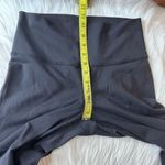 Lululemon Black Classic Crop Leggings Size 8 Photo 5
