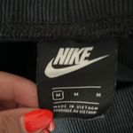 Nike Women’s Joggers Photo 3