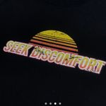 Theory Yes Seek Discomfort Line Photo 3