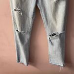 Madewell  “The Perfect Vintage” Light Wash Blue Distressed Mom Jeans GUC Size 26 Photo 11