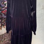 Tach Velour Tiered V neck dress Photo 8