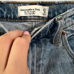 Abercrombie & Fitch Jeans Photo 1