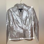 Like New Vintage Y2K RARE NY & Co Silver metallic leather Jacket blazer Size 6 Photo 3