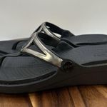 Crocs Sanrah Wedge Sandals Circle Medallion Slip On Black Comfort Travel Women 7 Photo 2