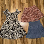 American Eagle  Women's XS Floral Dress Skirt Lot Black White Pink‎ Blue Photo 0