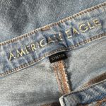 American Eagle  SZ 8 Highest Rise Mom Jeans Distressed Rips Chewed Hem Light Wash Photo 8
