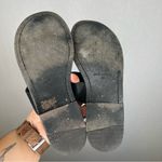 Tkees | Size Woman’s 7 Leather Black Sandals Sleek Versatile Comfort Photo 3