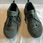 APL Lululemon Women’s  Techloom Phantom Olive Green Sz 10,5 VGUC Photo 0