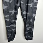 Athleta Women's‎  Size MP Camo Contender 7/8 Tight Leggings Grey/black Photo 2