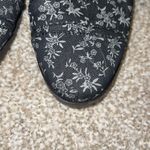 Toms NWT  Floral Lace up Oxford Photo 2