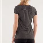 Lululemon  Run Wild Short Sleeve Tech Tee Womens 10 Black Gray Photo 1