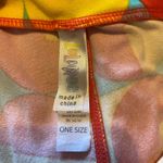 LuLaRoe Bright Geometic Leggings Photo 3