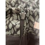 Loft Ann Taylor Leaf Print Pencil skirt size 4P Photo 3