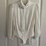 New York & Company Ivory Button Down Tie Neck Bodysuit in EUC Size Extra Small Photo 4
