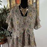 CAbi  Women’s Short Sleeve Floral Ruffle Peplum Blouse Top Size Small Multicolor Photo 0