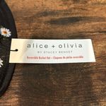 Alice + Olivia NWT Black Floral Bucket hat One Size Photo 3