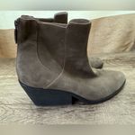 Eileen Fisher  Peer-Su Shadow Taupe Suede‎ Ankle Booties Boots size 9.5 Photo 1