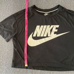 Nike Cropped T-Shirt Photo 9
