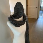 Hooded cable knit wool Photo 2