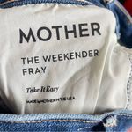 Mother Denim The Weekender Fray Jeans in Take It Easy Blue Size 25 Photo 4