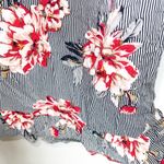 New Look Black And White Floral Off The Shoulder Striped Romper Photo 2