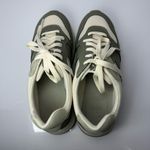 UGG  Retrainer Leather Sneaker Green & Cream Women’s Size 8 EUC Style 1136855 Photo 4