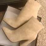 Cameral Bootie Tan Size 8.5 Photo 0