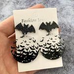 🌸 4 for $20 Black Glitter Bat with Clear Circle and Bats Acrylic Earrings Photo 0