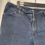 Liz Claiborne  Size 16W Slim Power Cropped Blue Stretch Denim Jeans Shorts Photo 1