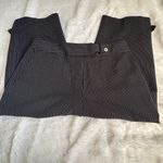 Sport Haley women Capri Pants in Black and White Size 8 Photo 4