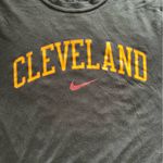 Nike  Dri-Fit Cleveland Cavaliers T-Shirt Womens Small NBA Black Gold Arch Tee Photo 3
