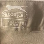 Slazenger  Tan Golf Shorts Size 6 Photo 3