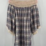 Hayden  LOS ANGELES Top Size 1XL NWT Plaid Stretch Off the Shoulder Plus Curvy Photo 9