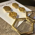 Tory Burch New  Hex Logo Statement Drop Dangle Earring; Gold on TB earring card Photo 3
