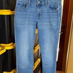 Old Navy  Blue Women's The Sweetheart Denim
Capris (22") Size 0 Photo 0