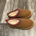 Cozy Brown Slip Photo 1