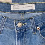Levi Strauss & CO. Signature Levi Strauss Mid Rise Boyfriend Distressed Light Wash Jeans Size 6 Photo 2