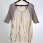 Free People  V-Neck Swing Bottom Regal Sleeve Top‎ Size XS Photo 0