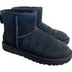 UGG  Classic Mini II Black Suede Leather Slip On Ankle Boots Womens 8 US 6 UK Photo 0