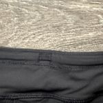 Athleta  Women's Black Trekkie North Short High Rise Zip Front Casual Size 4 Photo 8