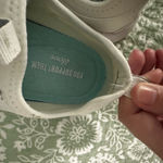 Clove Nursing Shoes White Size 10 Photo 2