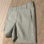 Elle shorts in size 2 Photo 1