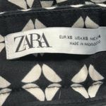 ZARA 3.5" Inseam Stylish Black and White Patterned Shorts Size XS EUC #2550 Photo 4