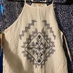 White Flowy Tank Top. Size M Photo 0
