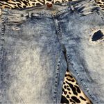Arizona Jeans Acid washed distressed skinny jeans size 22 juniors plus Photo 1