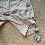 White House | Black Market  Women’s Khaki Bermuda Shorts - Size 2 - VGUC - Stretch Photo 6