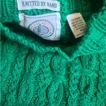 Green Cable Knit Sweater hand knit vintage Size M Photo 1