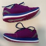 Under Armour  purple / blue workout shoes sz 7 Photo 3