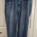 Nurture medium wash denim capri embroidered pockets Blue Size 12 Photo 0