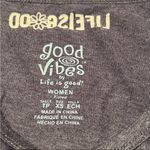 Life is Good Good Vibes by Life Is‎ Good Womens Size XS Blue Long Sleeve Shirt V-Neck Fitted Photo 1